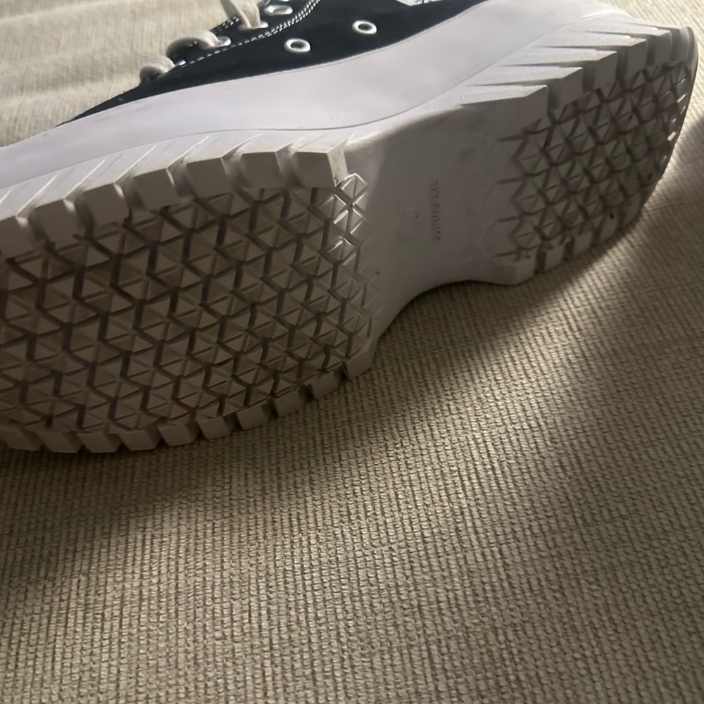 Converse Women's Black and White Platform Sneakers - Picture 5 of 5